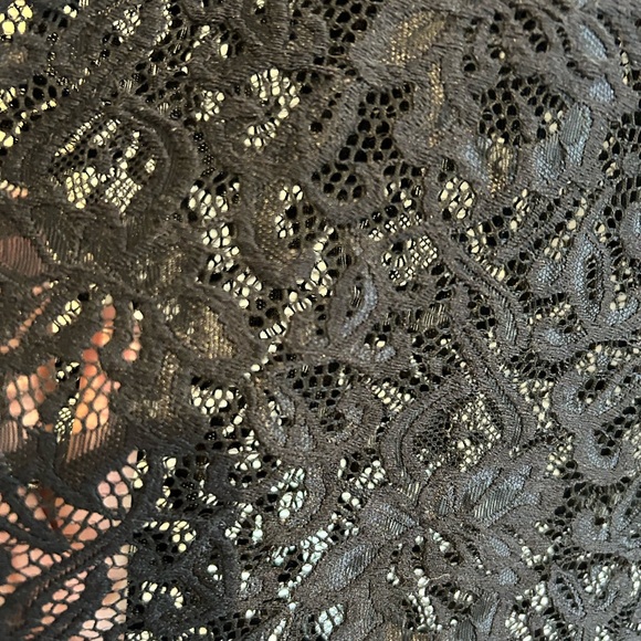 Ruby Ribbon Black Lace Top - Picture 3 of 3